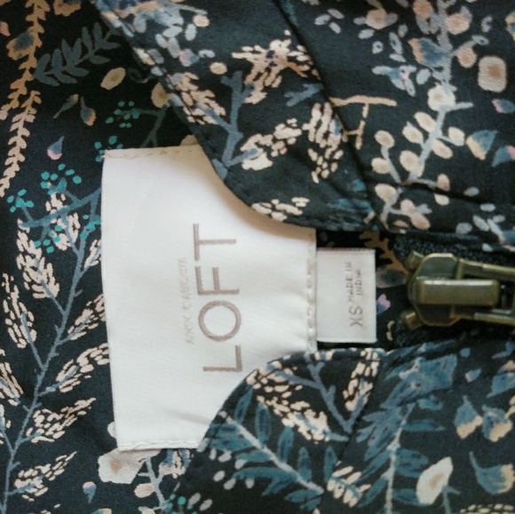Loft dark floral bomber jacket - Picture 4 of 4
